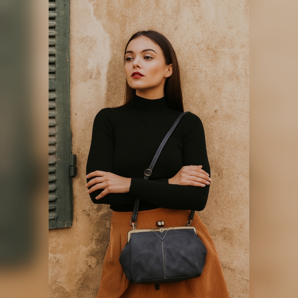 Ivy & Fig Womens Blue Vegan Leather Handbag Purse Crossbody Satchel W/Clasp